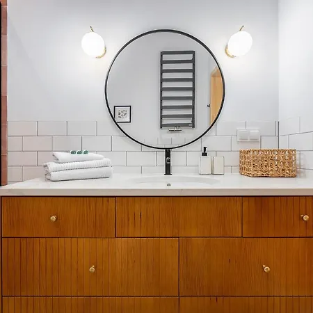 Homewell Wilson Park Ii Apartman